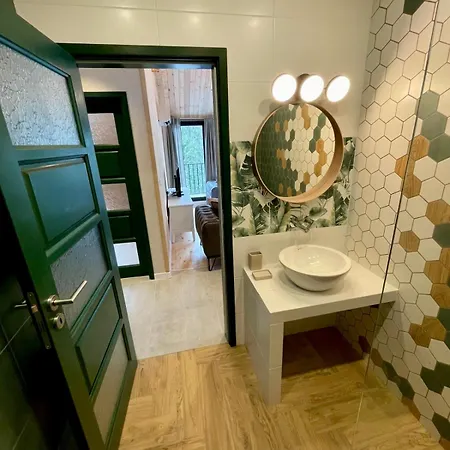 Apartman High Five