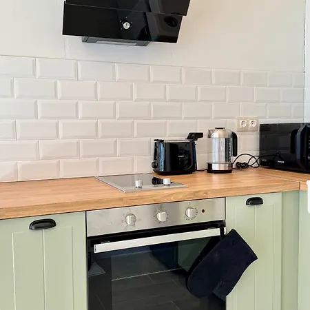 High Five Apartman